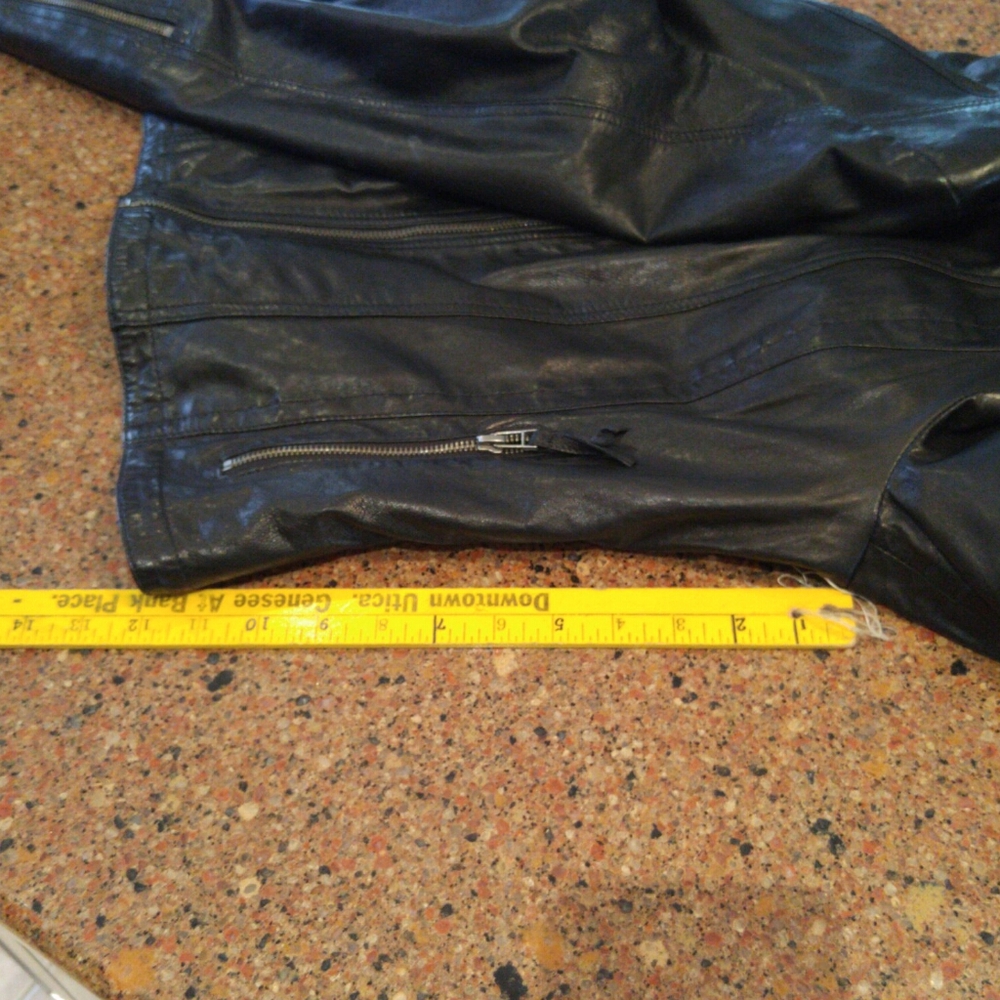 Black Rivet - Picture 13 of 13